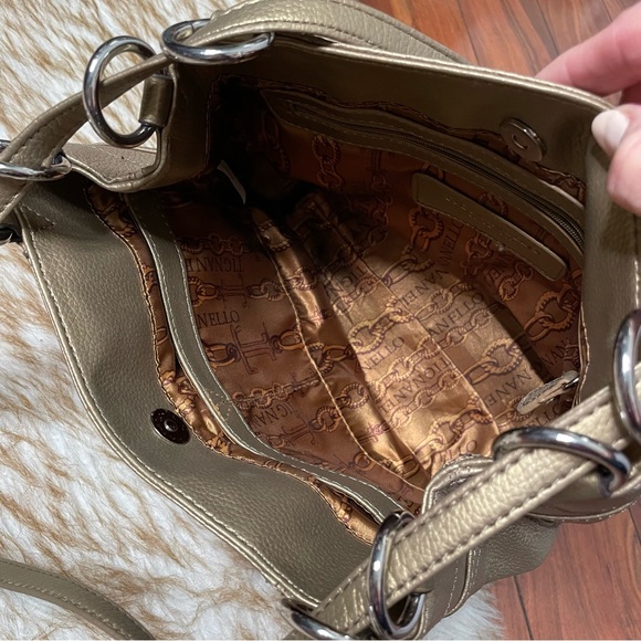 Tignanello pebbled leather gold metallic convertible strap purse - Picture 5 of 10